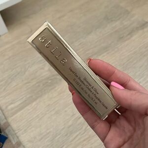 stila Shimmer & Glow Liquid Eye Shadow. Shade Starlight